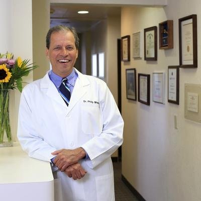 Dr. Philip Bhaskar practices a full scope of Oral and Maxillofacial Surgery with expertise ranging from dental implant surgery to wisdom tooth removal.
