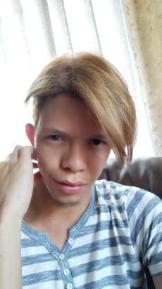 franki_v's profile picture. well I'm a 30 year old teacher