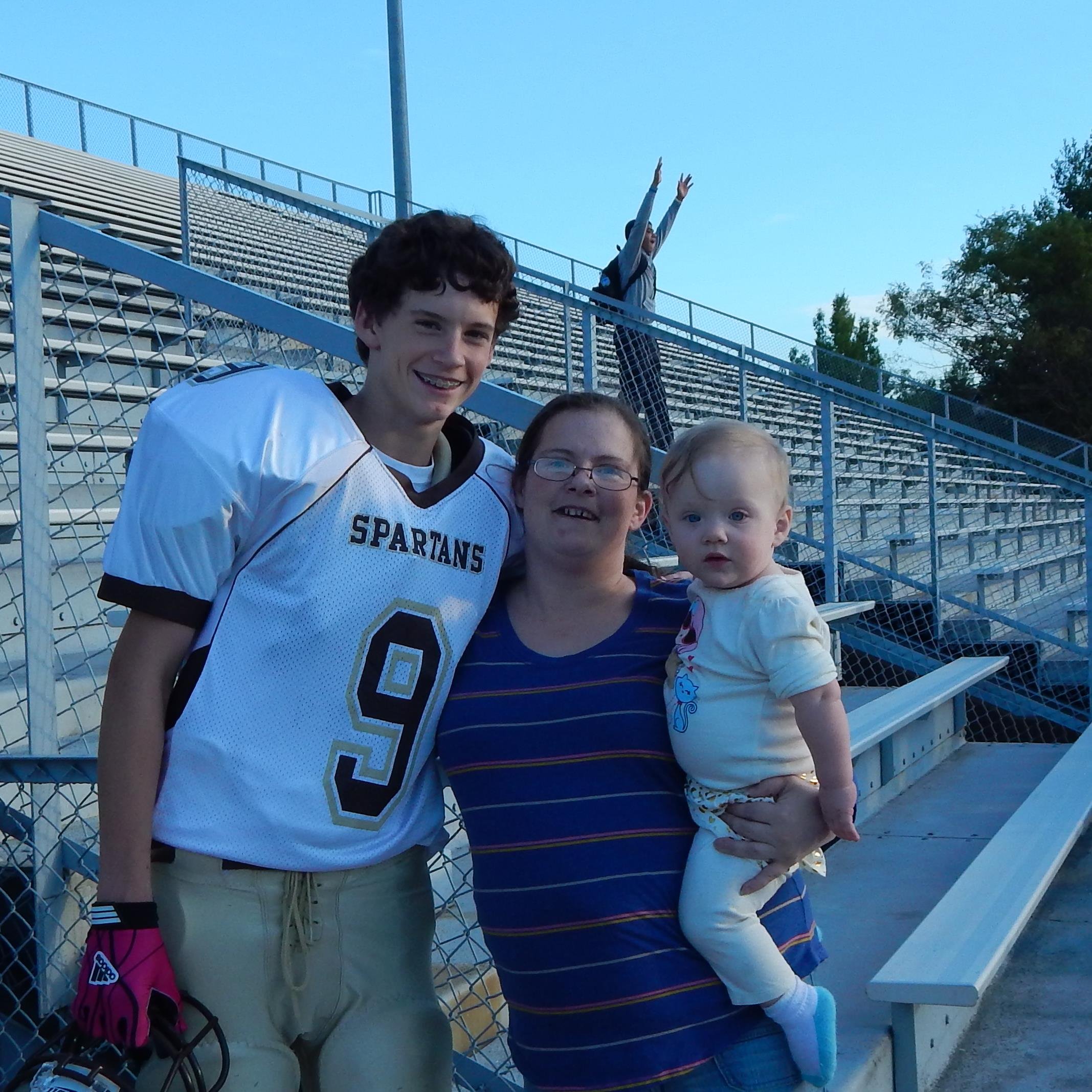 WinVirgie's profile picture. I am a mother of 4 great children that are my inspiration to live a sober life & my drive to succeed  in working from home join me & u can too!!!!!