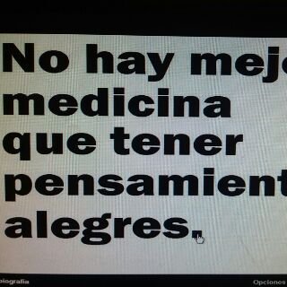 carlysHerrera's profile picture. 