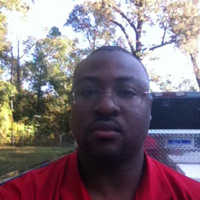 Husband, father of two, Student Support Specialist & Psychiatric Tech II, enjoys singing, spending time with family, & the great outdoors. UNCP grad student.
