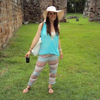 mariana_sv's profile picture. mexican, architect, thinks that life has a strange sense of humor, karma believer, real madrid lover, with family all around the world,