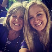 Emily Rossberg (@therossburglar) 's Twitter Profile Photo
