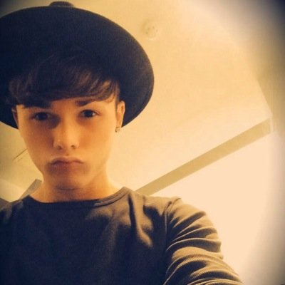 @OverloadGen follows, 20/9/13 16:49 ❤️