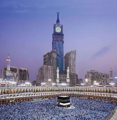 لا أجيد القراءة أو الكتابة . أحب الشيخ خالد الغامدي والسديس والمنشد أبو علي