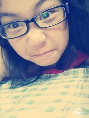 Ellow!! it's meh Sophia Ali  may dugong Chinese at LOOMER!!