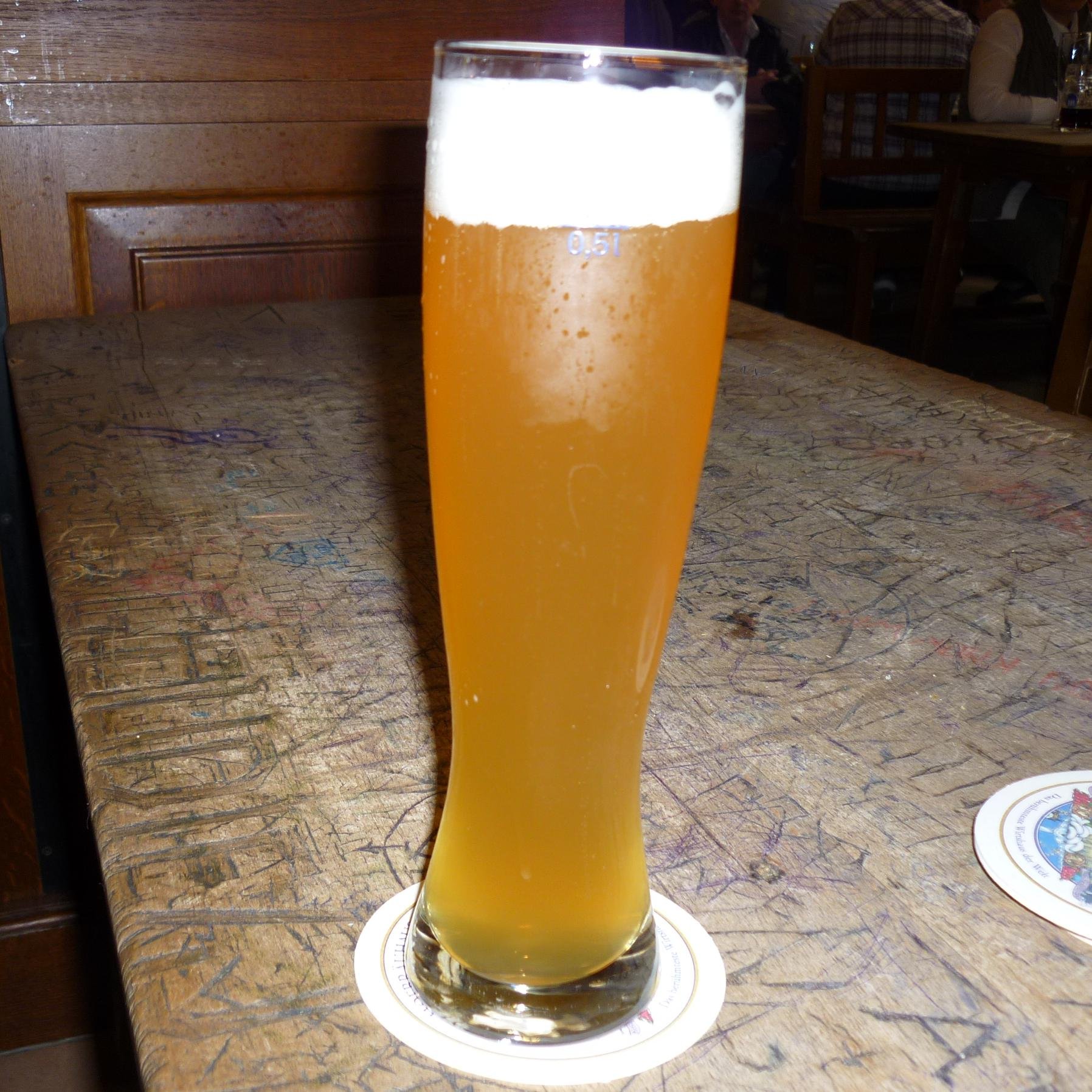 J_flowe's profile picture. Diferenciar Cervezas