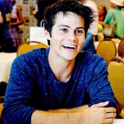 GO FOLLOW @_Wolfie_ ❤
SHE FOLLOWS BACK!(: