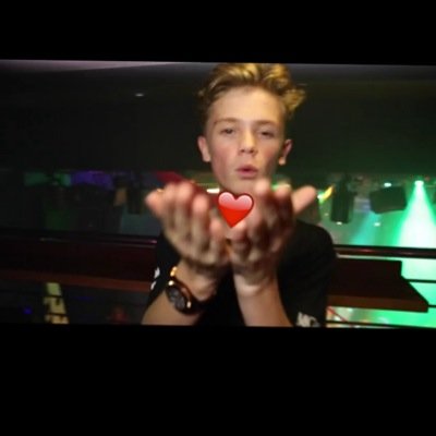 overloader1001's profile picture. 