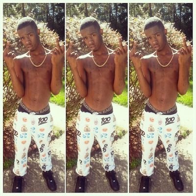 Whipn wit my Black 〽igos iG _antmoney. Yu Already Kno We Dnt Luv Dese Hoes Or Thotties #Fwm #Stoner *Hit my link up doe http://t.co/SXZCMWDzQo *