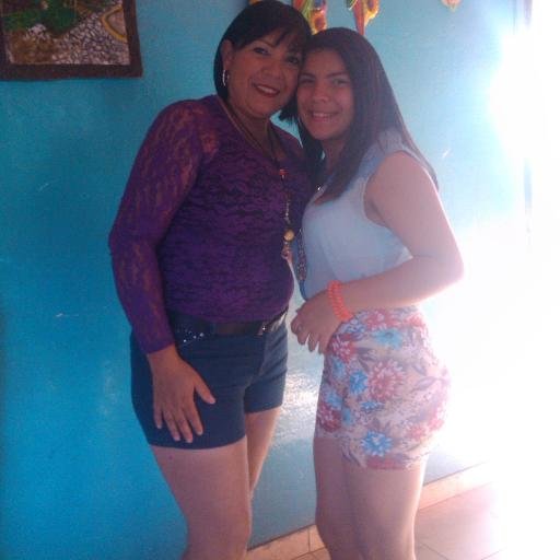 JhanmalyJB's profile picture. El amor es como una montaña Rusa,te subes,te emociones,,sientes mariposas,te vomitas y vas como pendejo a montarte de nuevo...