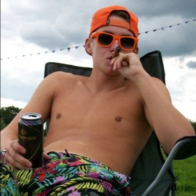 _fxckcal's profile picture. 18//Bath New account