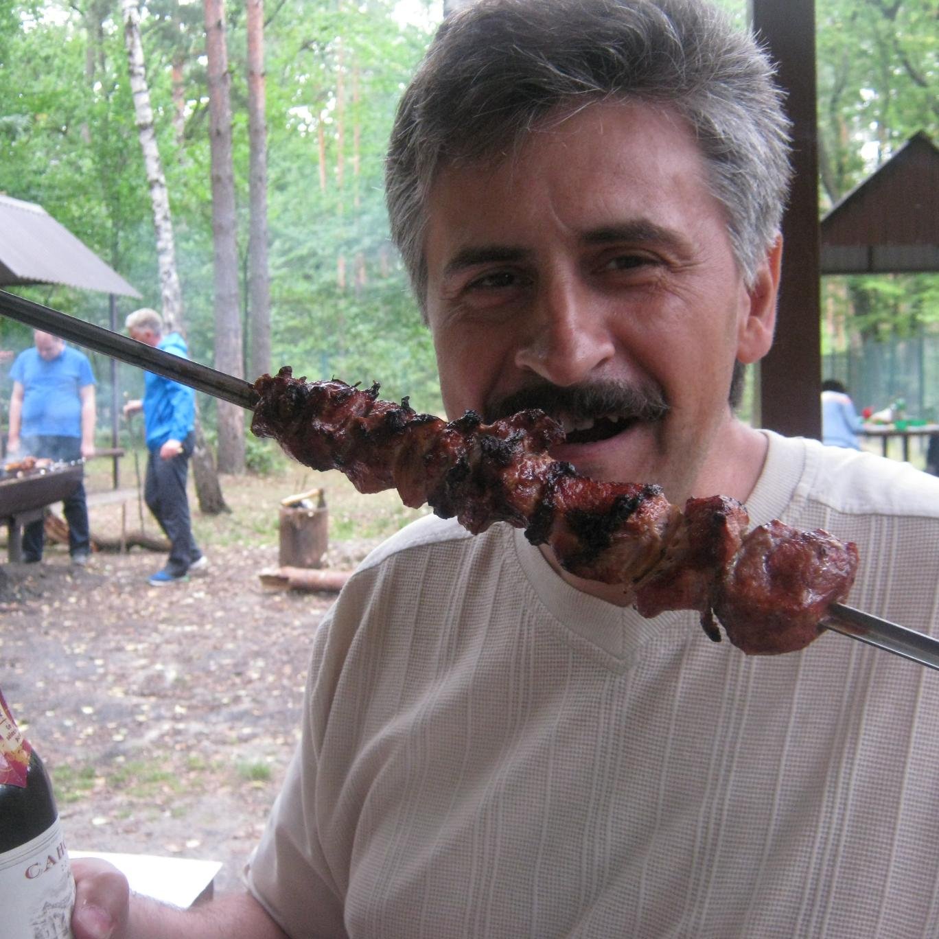 tatarniku's profile picture. 