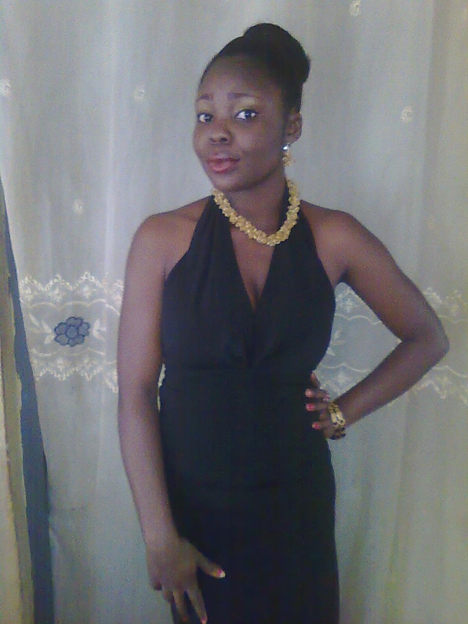 StatiaBarbie's profile picture. just simple me trying to make an impact to this world of ours  #mentionsomethingaboutyourself#iwillkilltomeetsomeonewhoisjustlikeme