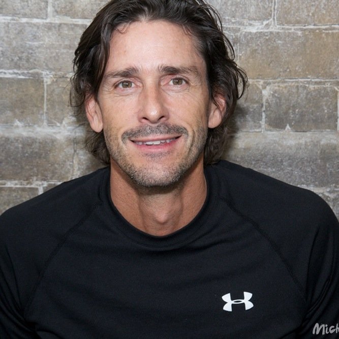 HolisticFitAus's profile picture. 