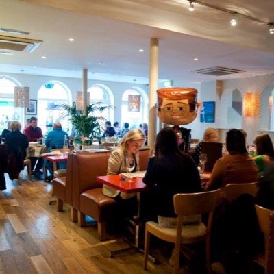 Located just off Eyre Square in Galway’s City Centre, Maxwells is a Casual Dining Family Run Bistro offering Fantastic Food and Service at Great Value Prices.