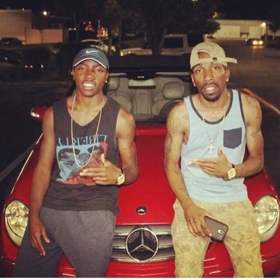 Mny_Mont's profile picture. CEO of ELITE STATUS EVENTS and GOODFELLAS PROMOTIONS(teen party's): Taking the night Life to another level,staying Elite and creating my own Status