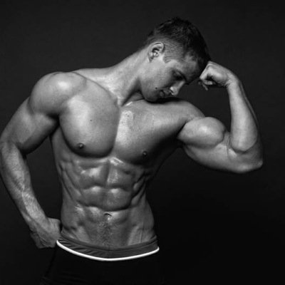 Gym, fitness y mucha motivacion. 
no hay camino facil.