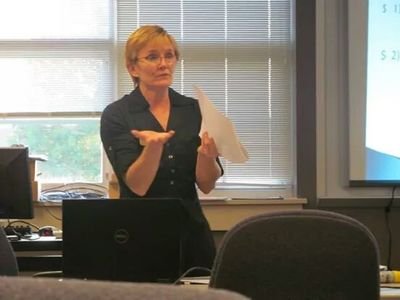 thesharonwise's profile picture. Current @indianapta president. New to twitter. Mother of 4 and volunteer addict.