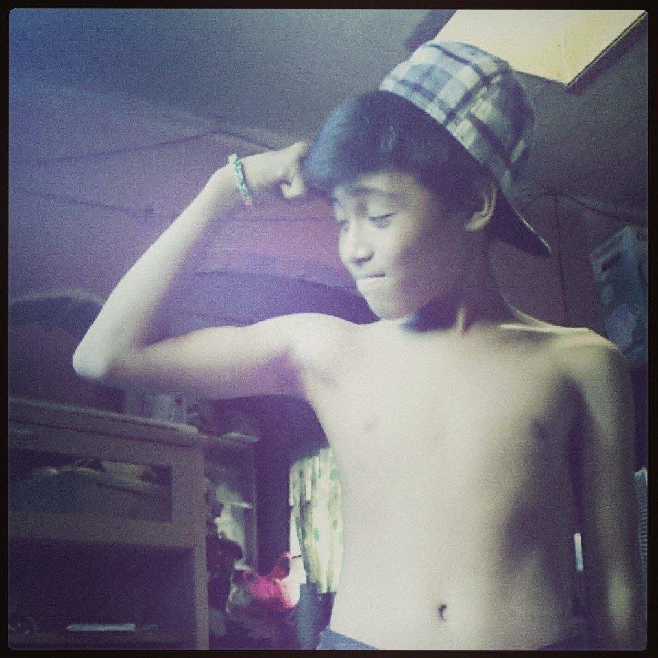 A Handsome Boy can take a Girl's eye's.But a       Gentleman can take her Heart ♥  Good boy = ℱℴfollow me and ill follow you back. =))
