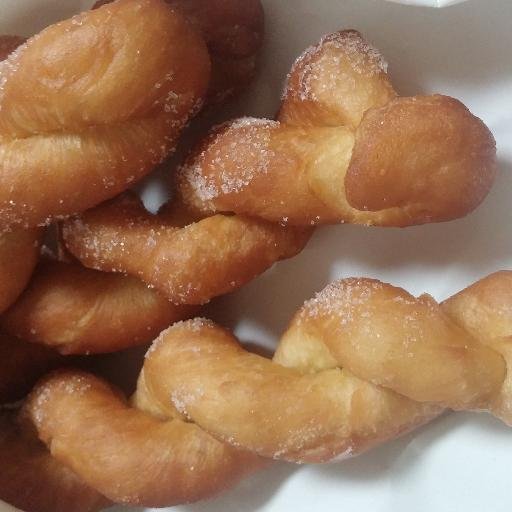 eden9124's profile picture. 복지 / 건강 / 휘트니스
금연권 / 상쾌한 공기
유통 / 물류