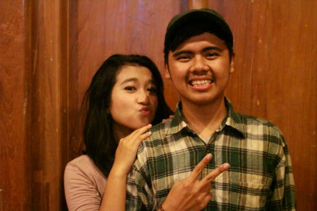 Hug harder,laugh louder,smile bigger,love longer({}) | 19