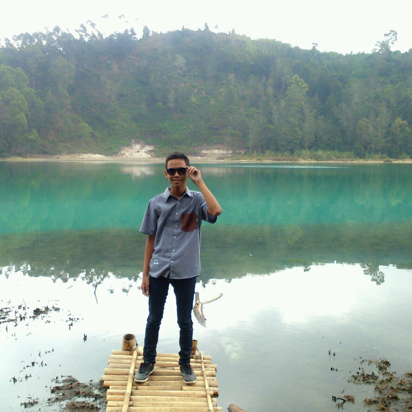 fans in comunity Fivers Indnesia °\(^▿^)/° rock denim . i am like Dr.RicksDenim™►Stan.◄follow @ricky_fm Ợ̥к̲̣̣̥ẹ̥º°˚˚°ºo| 7D7702F6