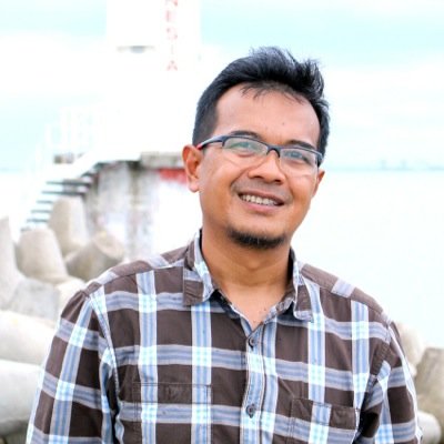 Self employed photographer darat laut udara kecuali kepolisian