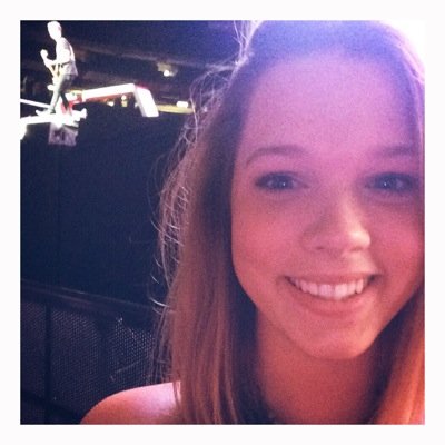 Merchandise Marketing Student at FIDM. I tweet for @FIDM
@ansleycbaker