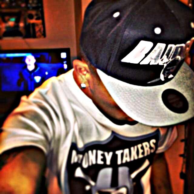Rapper,Singer,SongWritter, #Comedian    #ThaMaroonz    #Revenge #God  #L's #F.Δ.M.Ξ