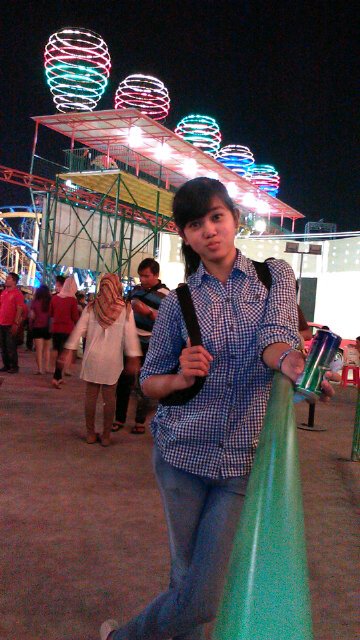 Simple aja .. :)
