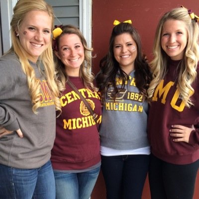 ChelsieReshell's profile picture. Live laugh and love to the fullest, because you only get one life to live, so live it well.