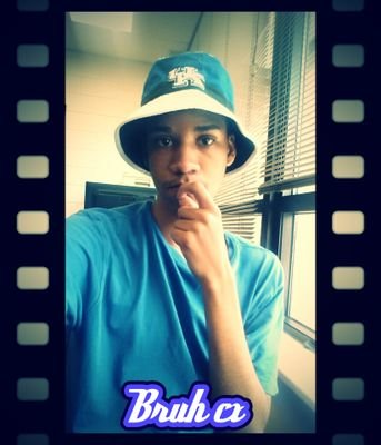 better_dayyz's profile picture. You're a thot. ✋