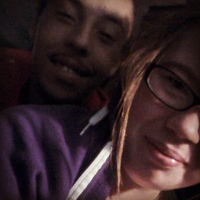 im 18 years old, a senior at Nrhs.    i'm bisexual but, my heart is also taken by the best @markeasevanhook -7-2-14