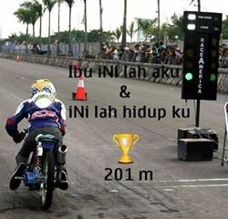 Gue emang bukan orang kaya, tapi hobi gue mahal ,, gue suka liaran bro
