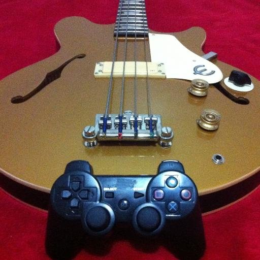 Acessem, curtam, compartilham e se inscrevam em:
https://t.co/5utLXLqTbD
Gameplays, games mods, tutoriais, música e muito mais!