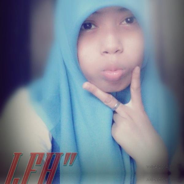 ♥ اَللّهُ ★ | Everytime I think about you♥☺ | Follow me, folback just mentions☺ .°\(^▿^)/° 27 Juni 1997★ ♥boyfriend♥ ♥friends♥ ♥family♥ | TWESON |SMAN 3 SELONG