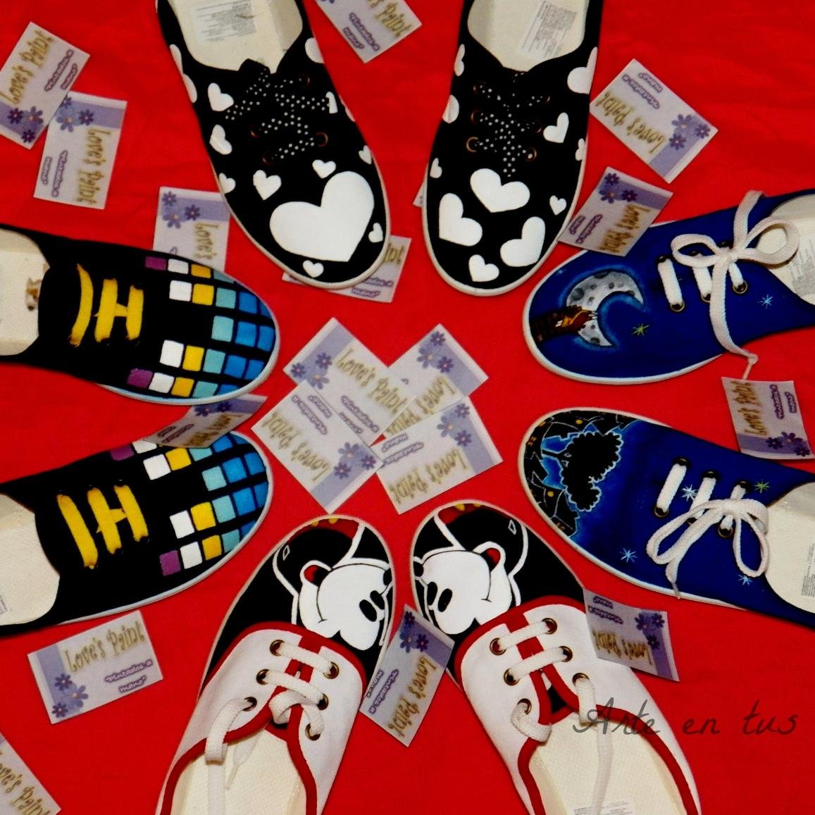 Love's Paint.
Prendas de vestir (Zapatillas, camisas ) pintadas a Mano con pintura Textil Lavable. 
Wsp 312-242-1748 ó 304-481-0647
Envíos a todo el País.