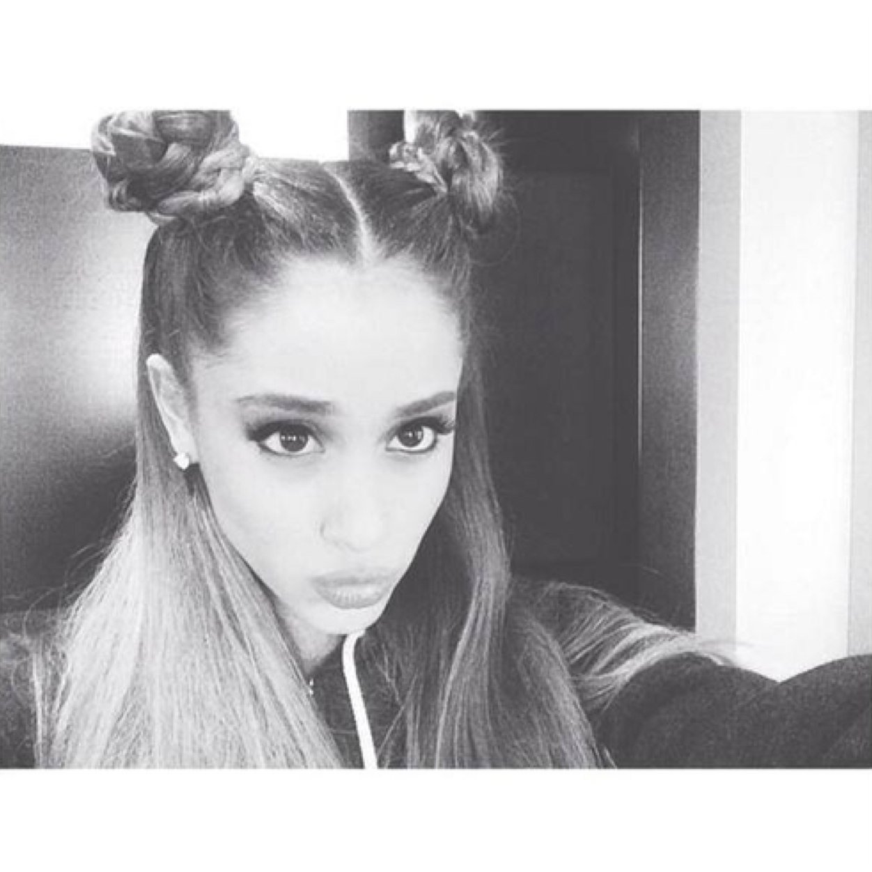 Don't follow this account follow @hemmoftboca instead, I follow back. Ily and I hope your sunshine follows you.