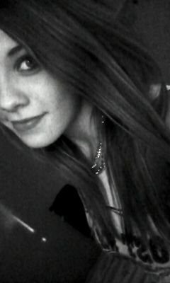 15 y/o  || 4 VMBO  || girl  || ♡  || love all of my grazy friends ♡ fashion is' my  pashion'☆ ❊★|| 
Ries ❤️30'07'15 ❤️