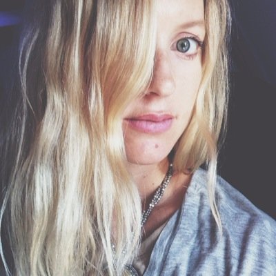 :: paris is always a good idea :: mama to 2 | believer | health & fitness | coffee addict | @LocalLove805