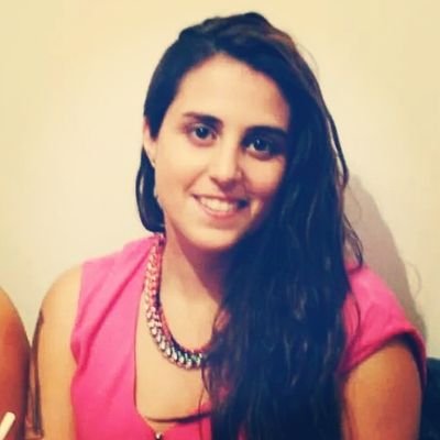 Soñadora. Fiel a las personas que merecen la pena. Las tres de siempre.Love+infinito+trébol+reloj de arena+Cheshire.Maiiiiiiiii