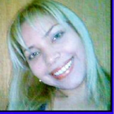 Desde el Lejano Oriente...Frágil: cuidado al abrir. Especialista en Calidad 100% Venezolana!! #Dios #musica #siguemeytesigo ♥