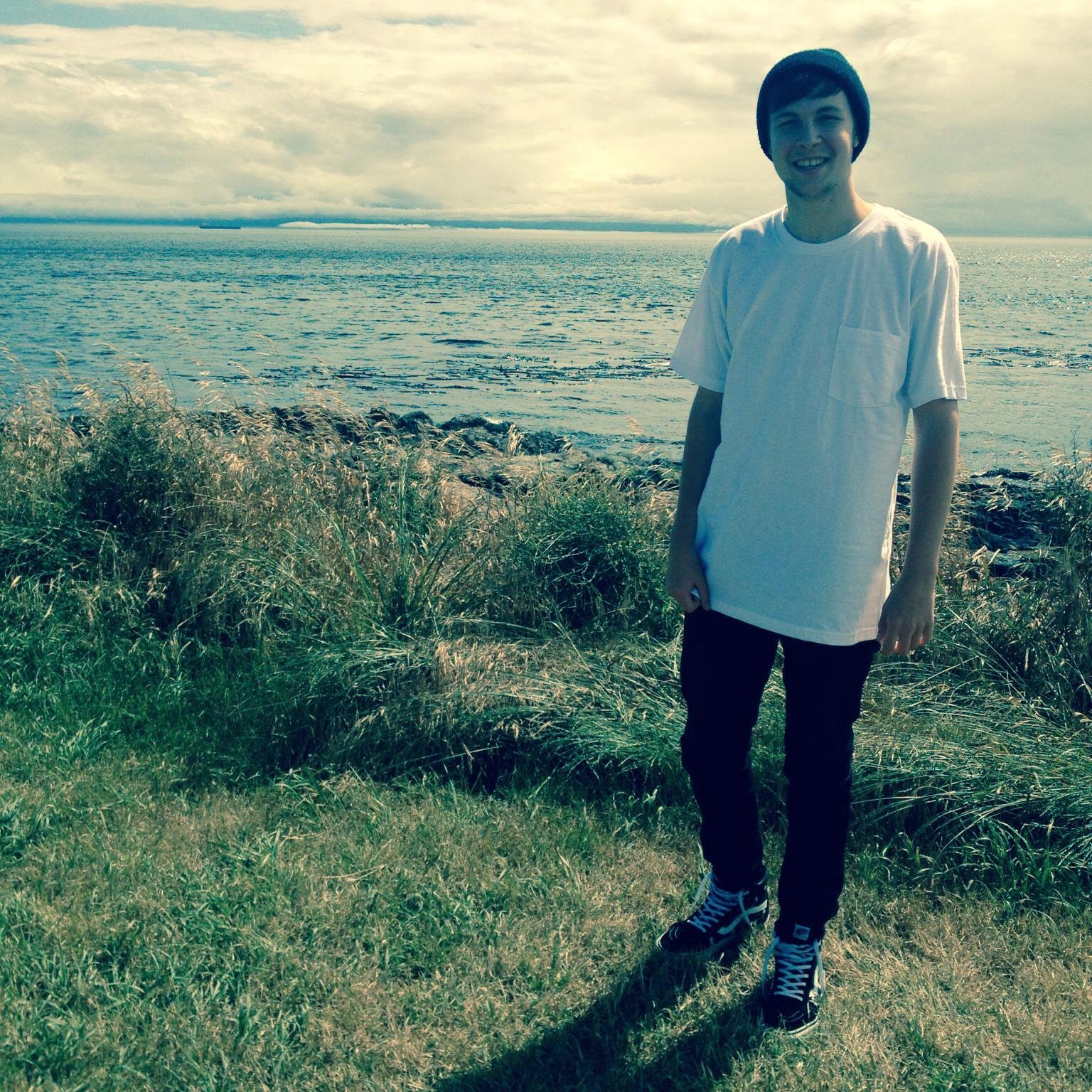 ElliotGraham23's profile picture. Turnin up on the real