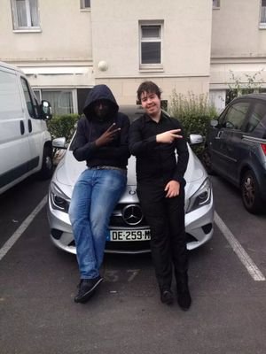 ibraalamala's profile picture. l'argent sa va, sa vien le respect sa va sa revien pas !