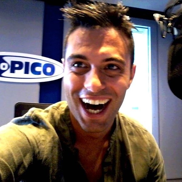 MatteoSambugaro's profile picture. Grande passione per la radio. Speaker e giornalista radiofonico. Adoro il calcio, la musica...e il vino rosso!