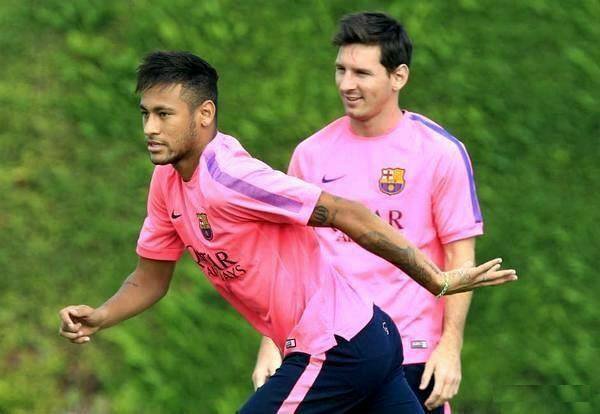 mes que un club