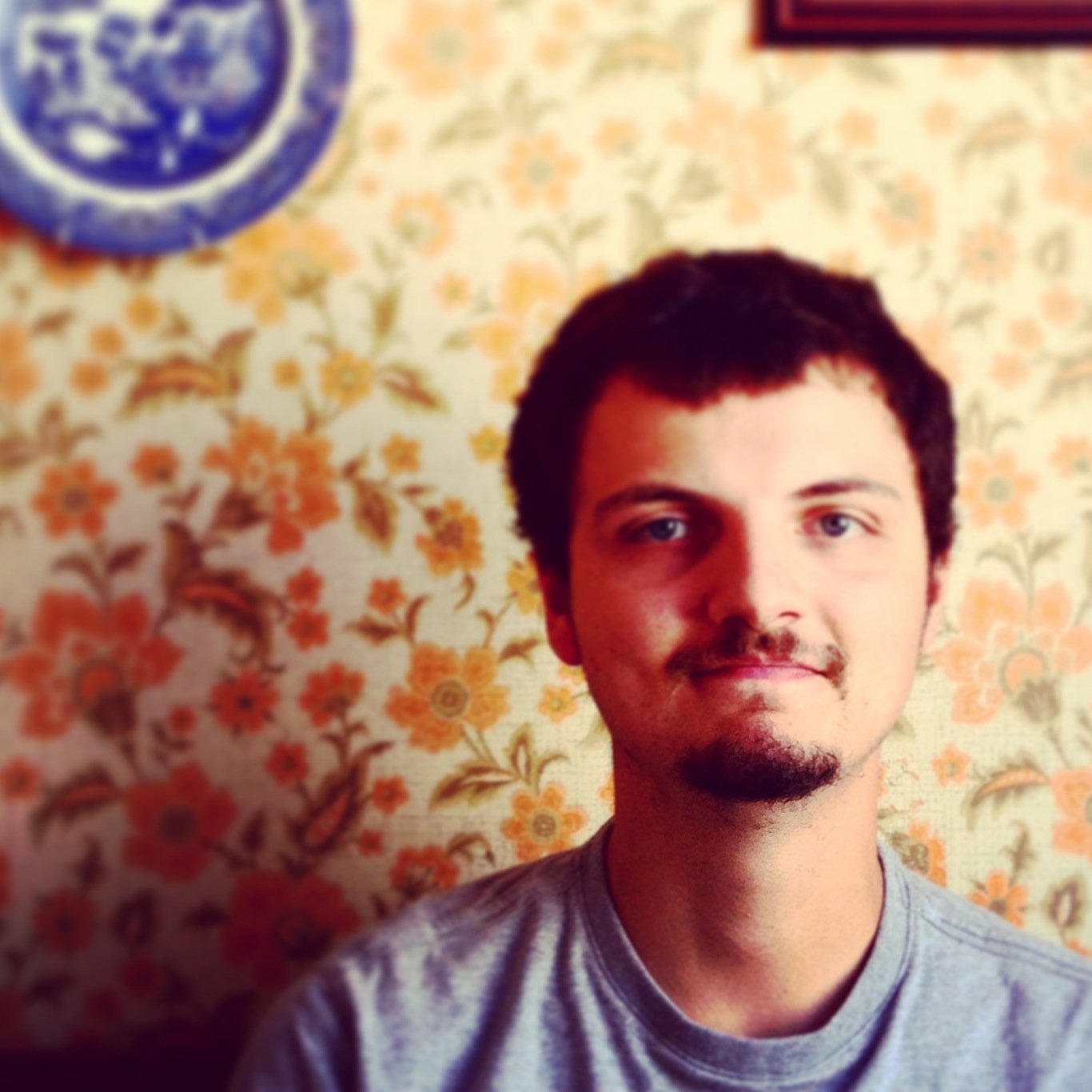 JordanCProjects's profile picture. Hi and welcome to my twitter page for my music. here i will be updating you with my new and latest projects :)