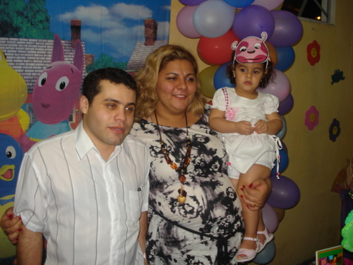 Sou eu mesma .... hehehehe Mãe da Alice Nathaly e agora do Arthur
