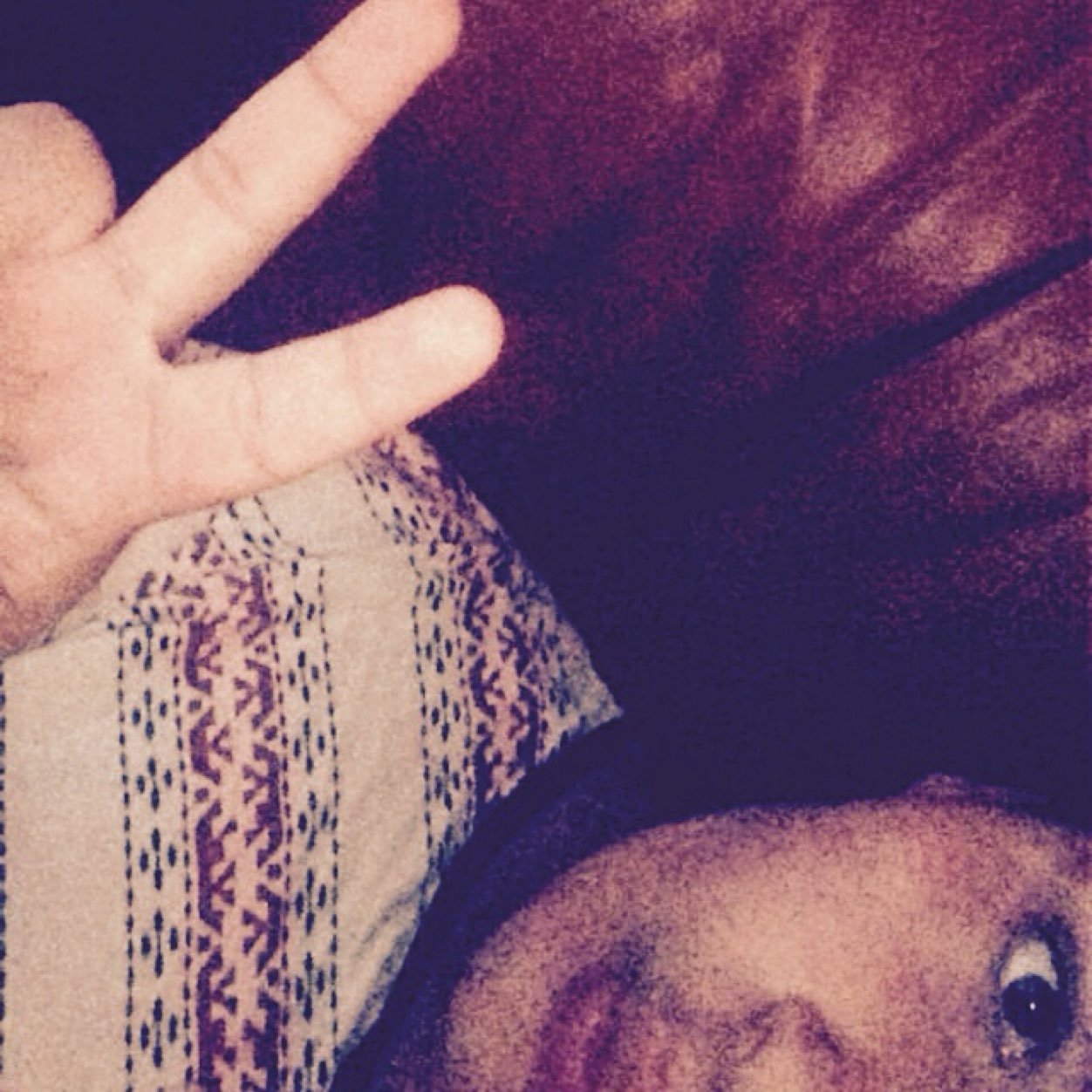 ✌️
